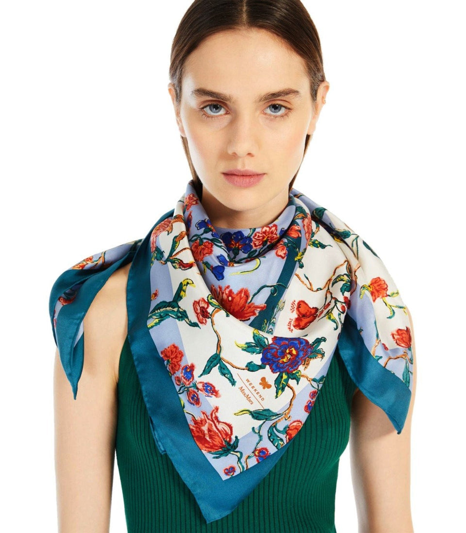 1146 MaxMara վզկապ