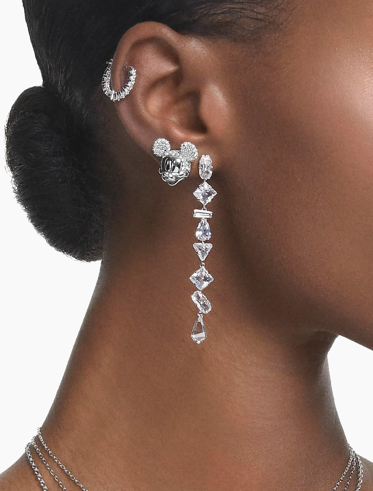 0493 Swarovski ականջօղ