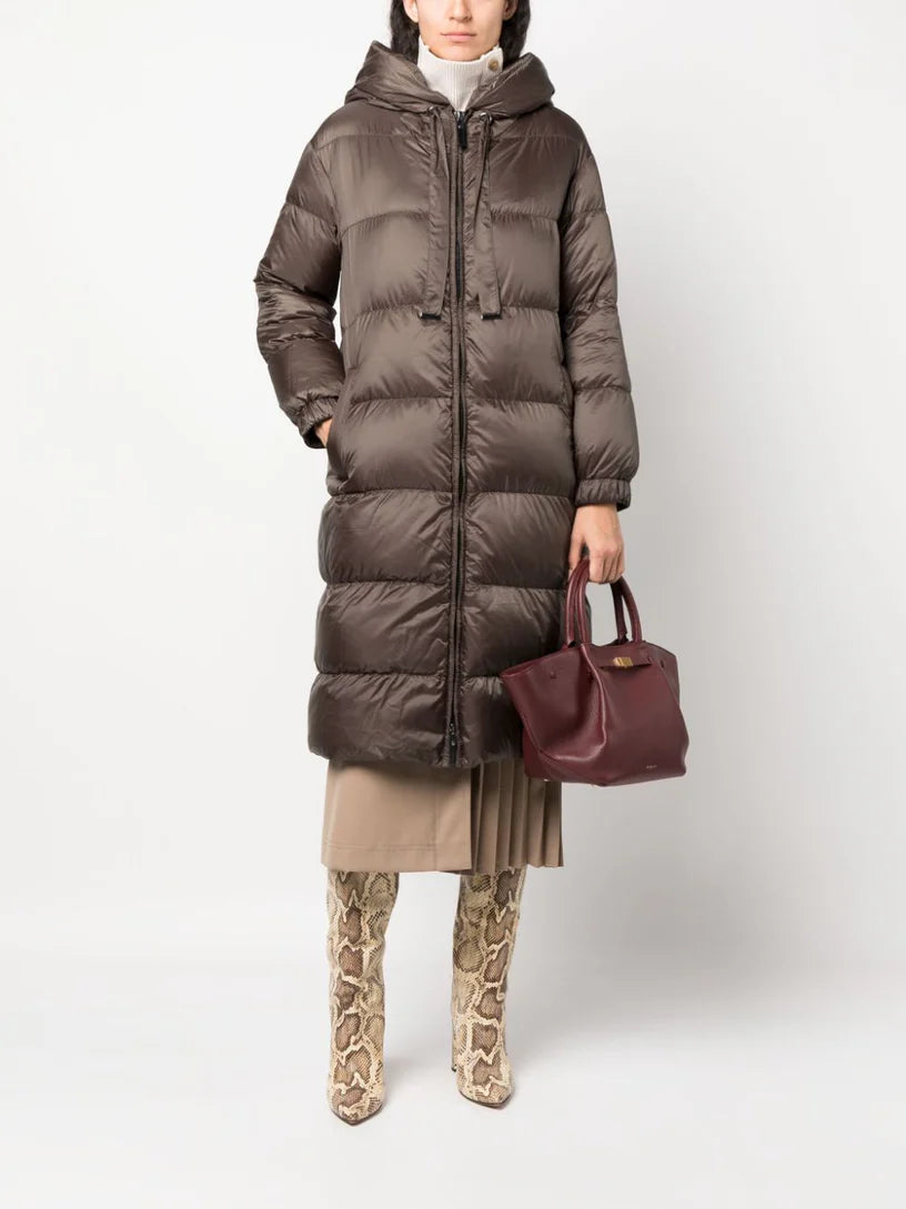 0600 MaxMara ձմեռային վերարկու