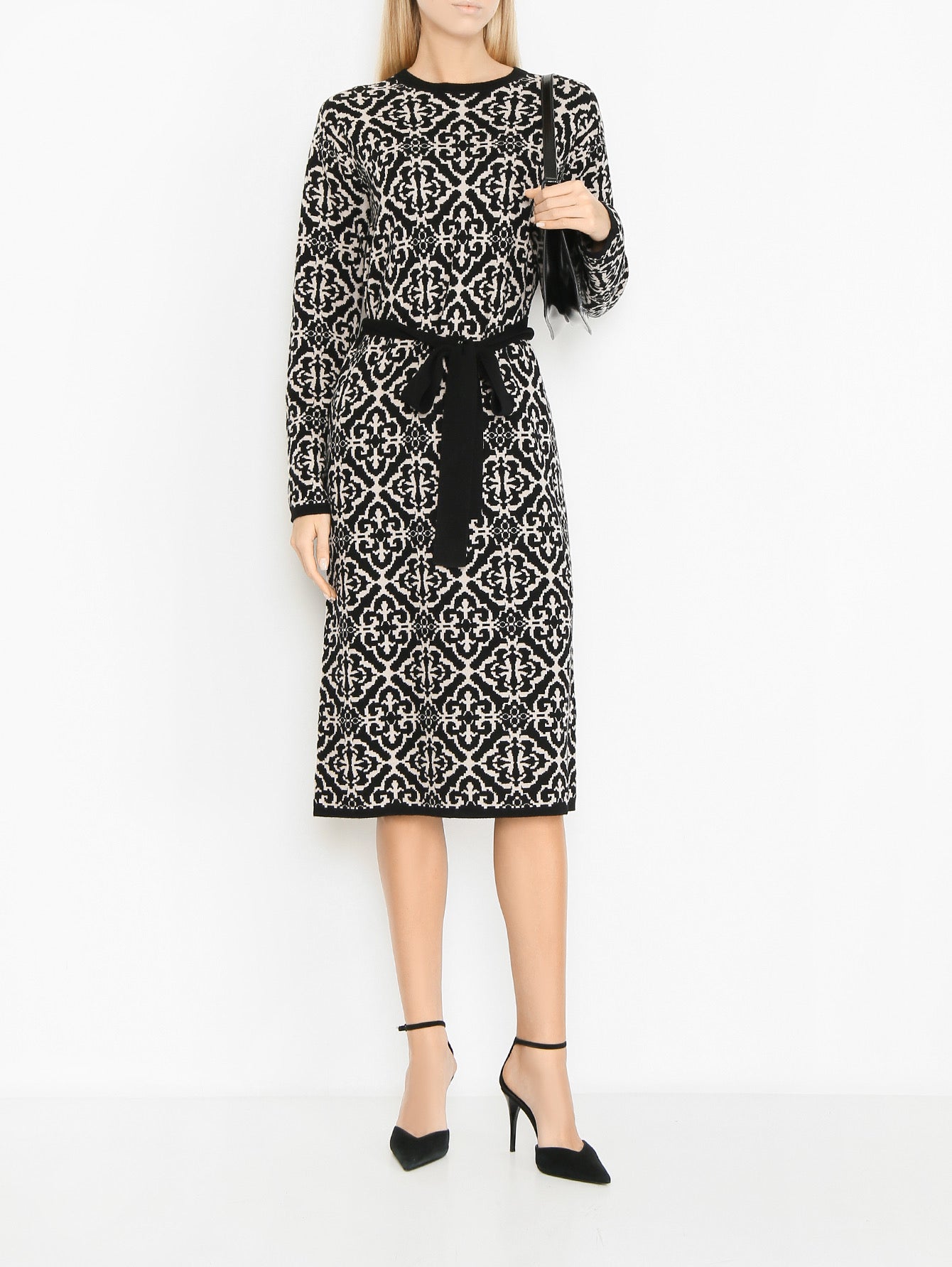 1250 MaxMara երկարաթև զգեստ