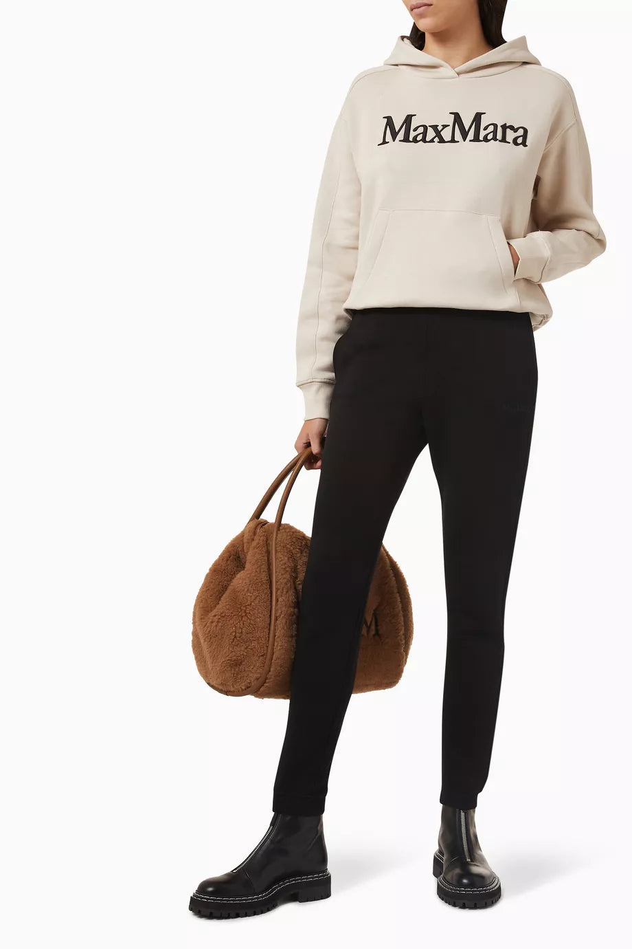 0490 MaxMara երկարաթև սպորտային բլուզ