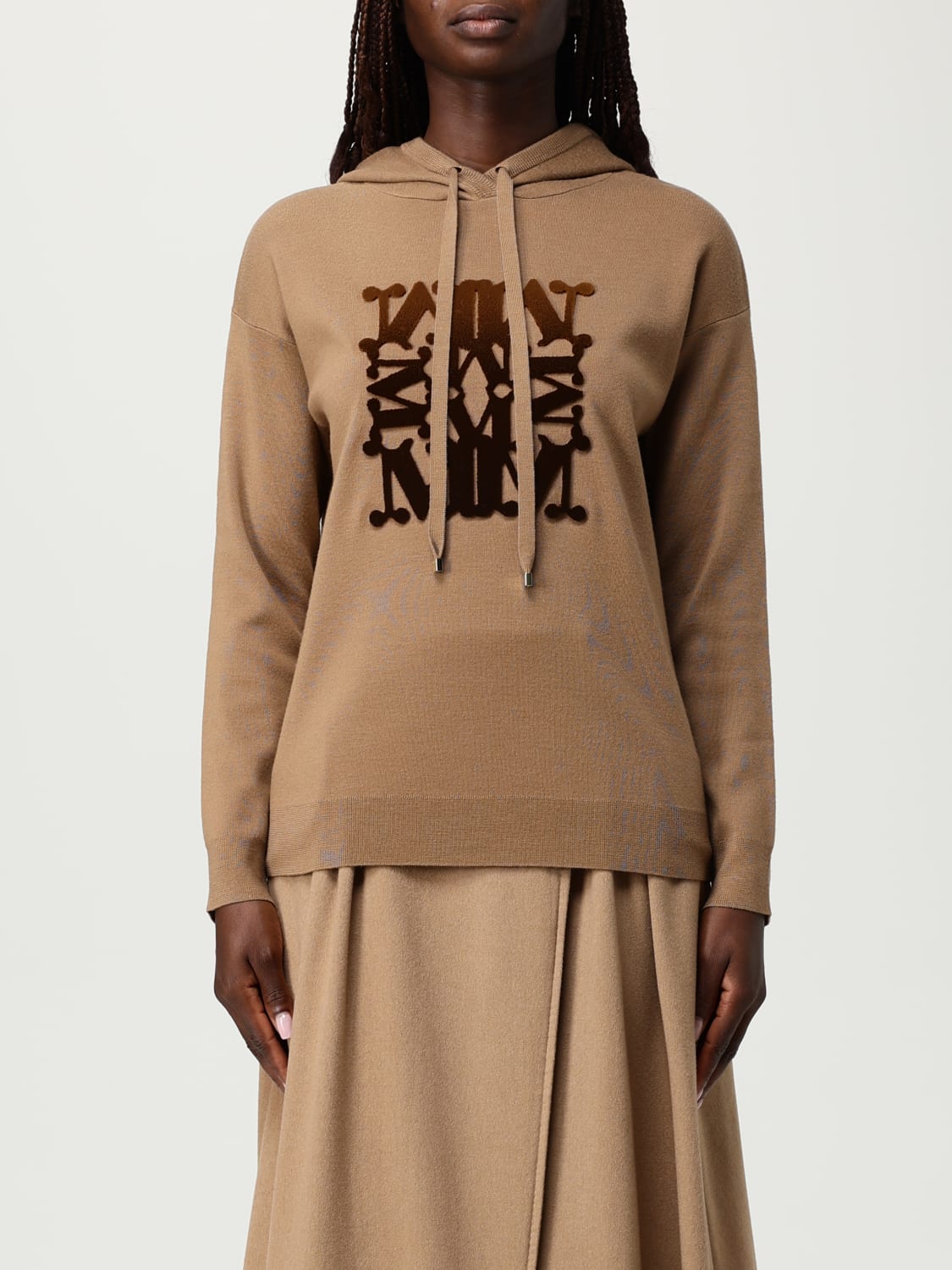 1151 MaxMara սպորտային բլուզ