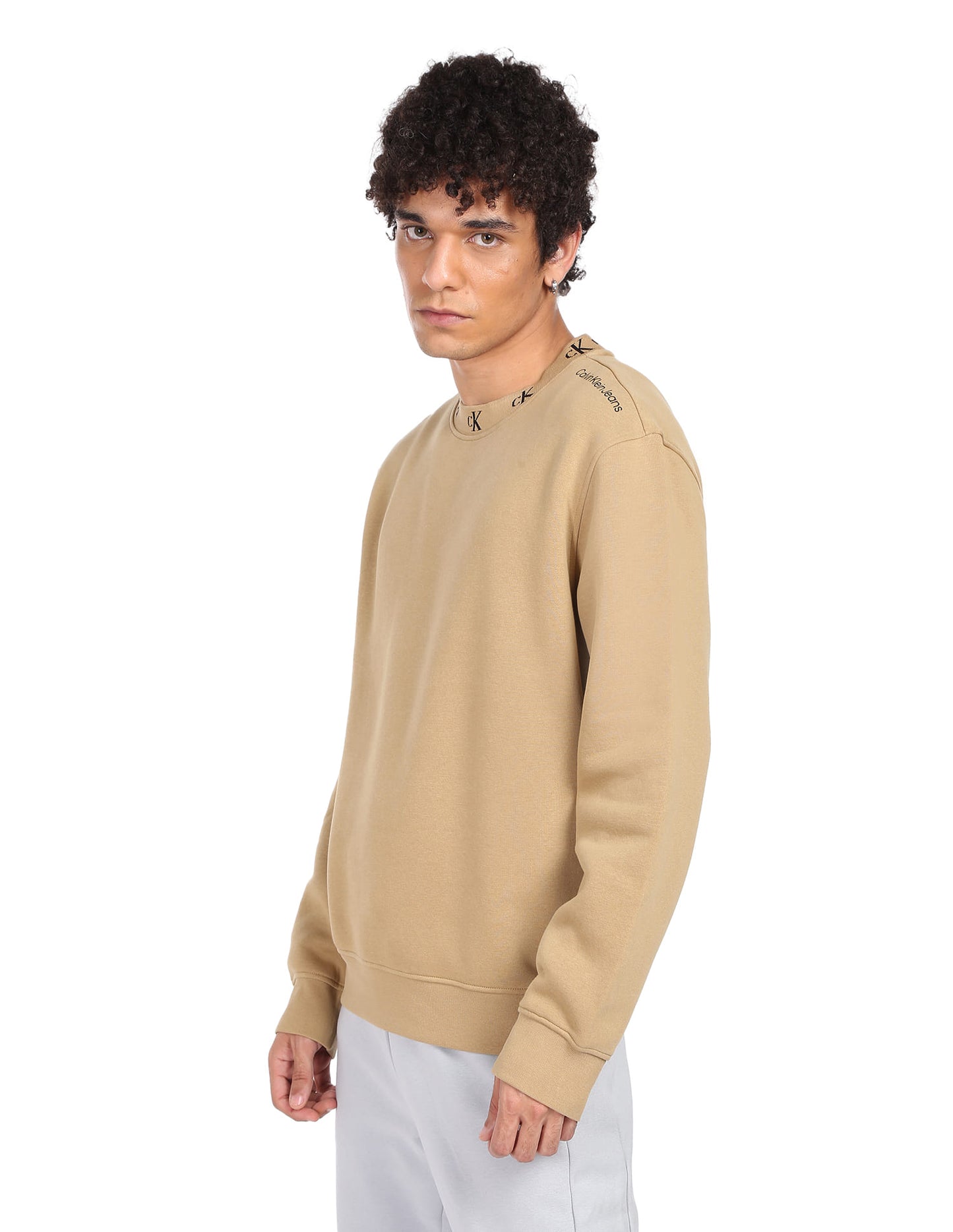 0527 Calvin Klein երկարաթև բլուզ