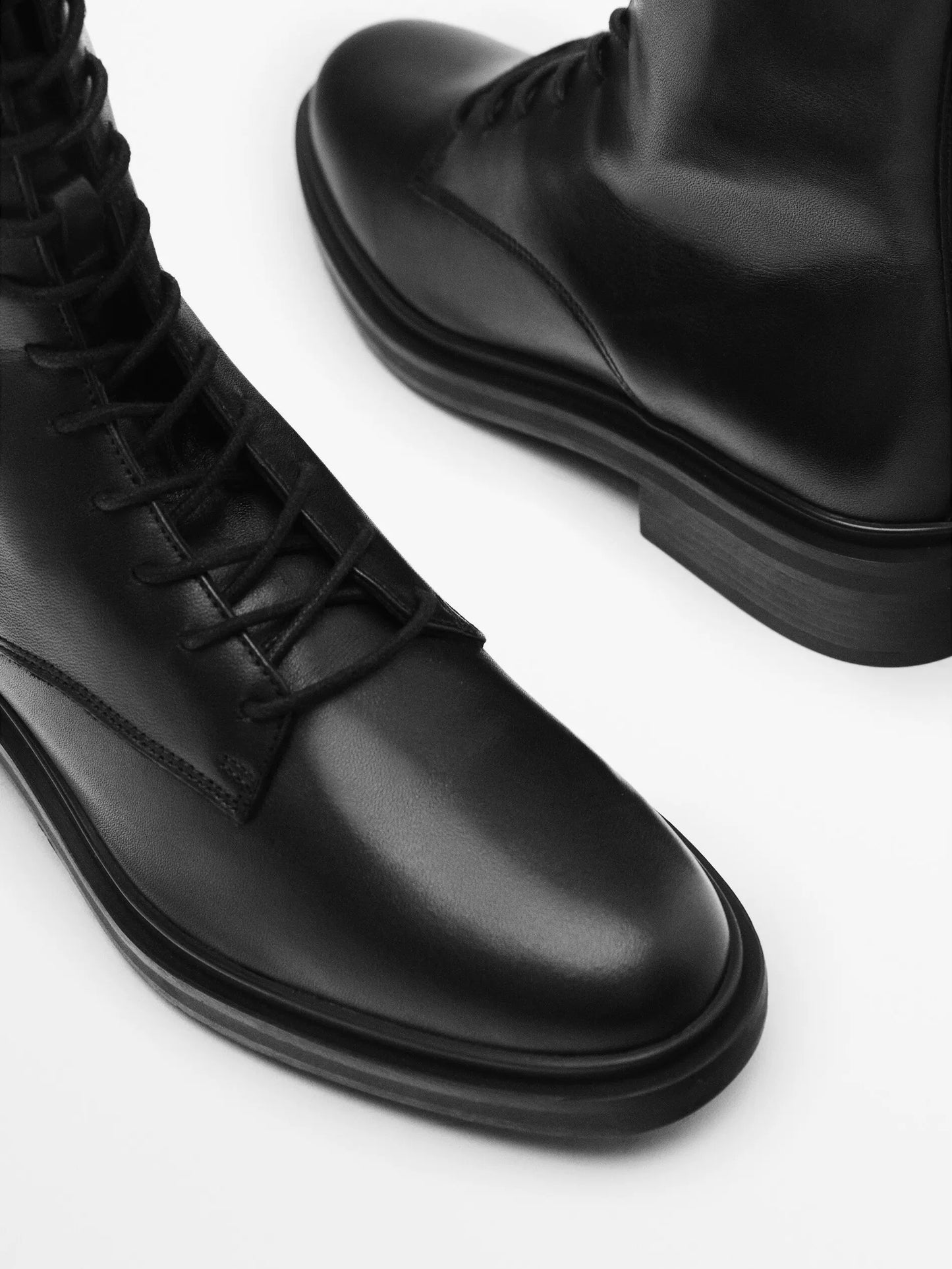 0423 Massimo Dutti աշնանային կոշիկ