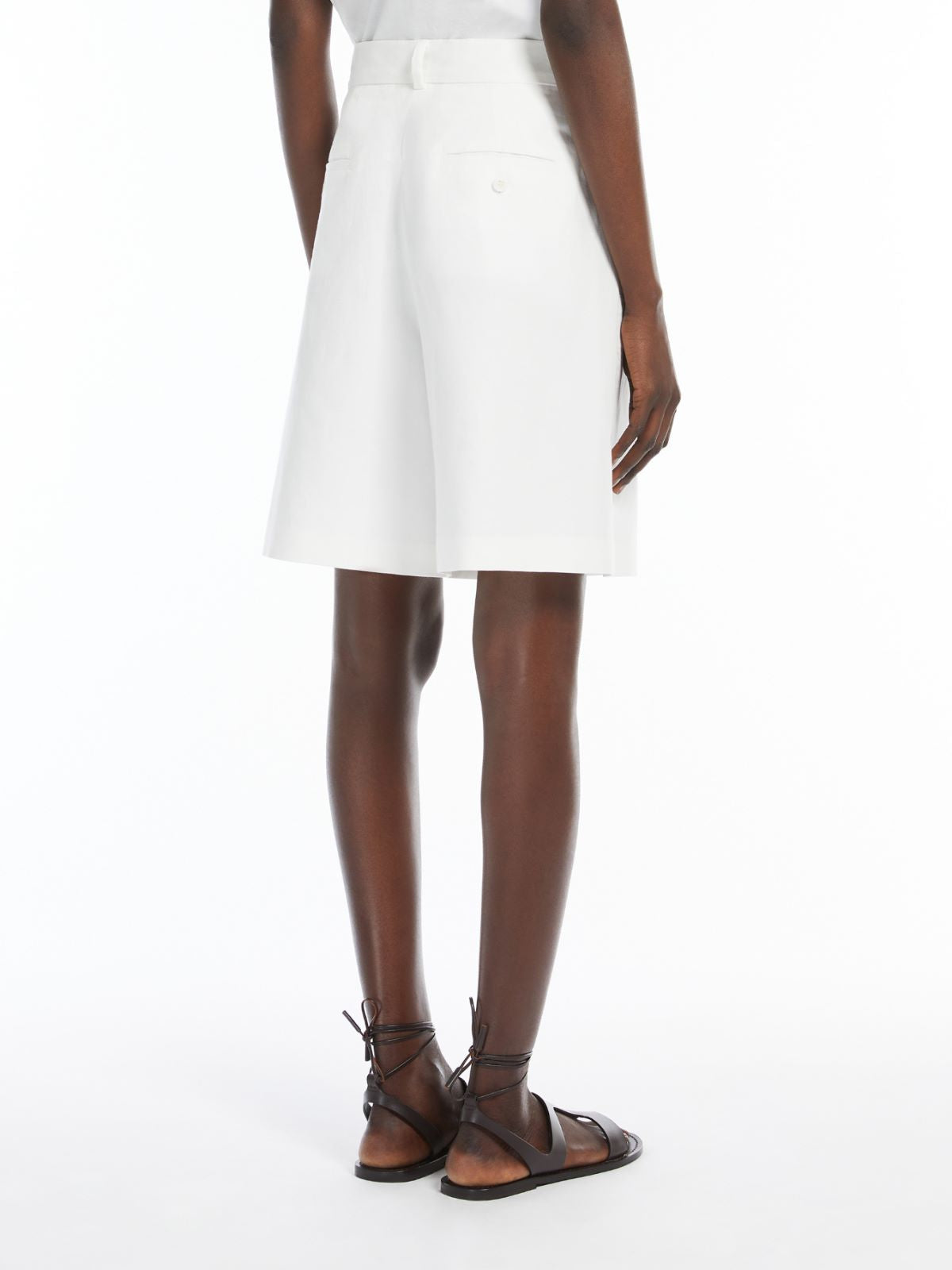 0967 MaxMara շորտ