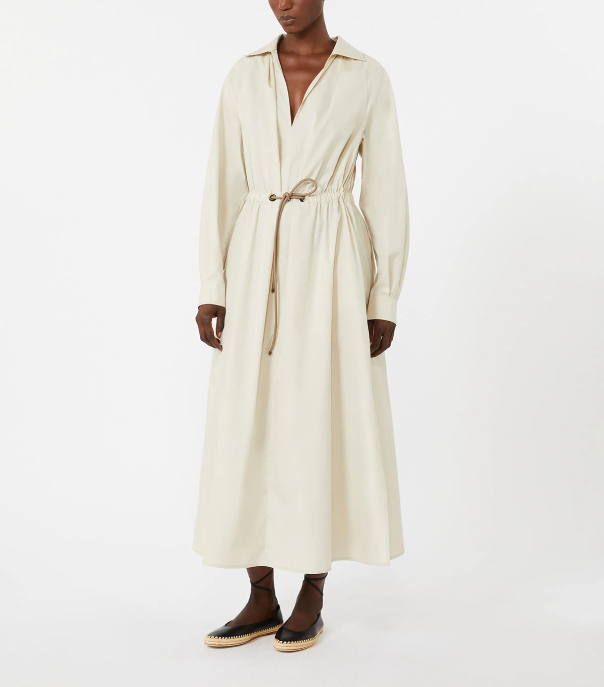 1672 MaxMara երկարաթև զգեստ