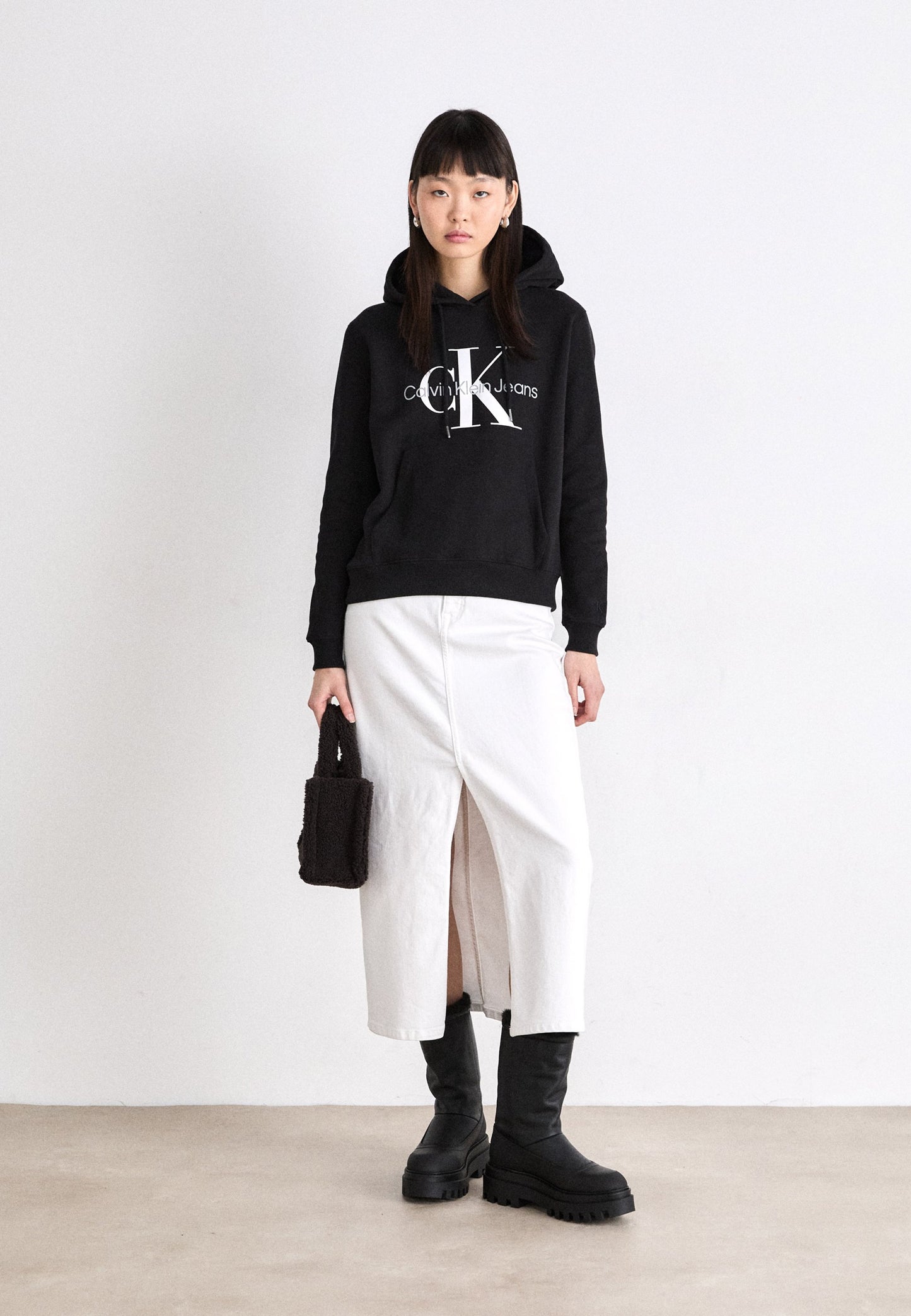 0753 Calvin Klein սպորտային երկարաթև բլուզ
