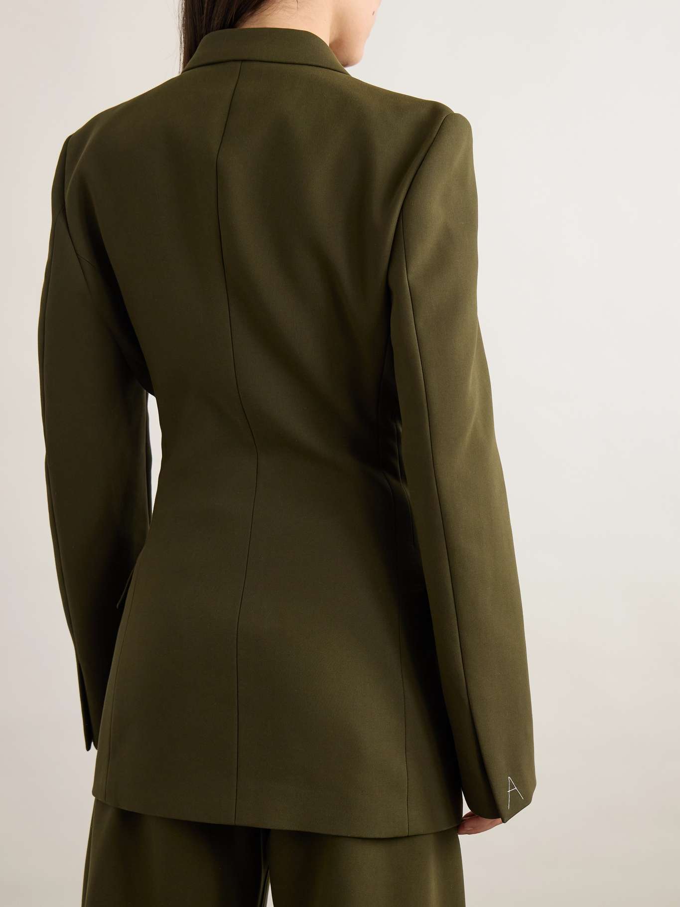 1112 ALAÏA կոստյում