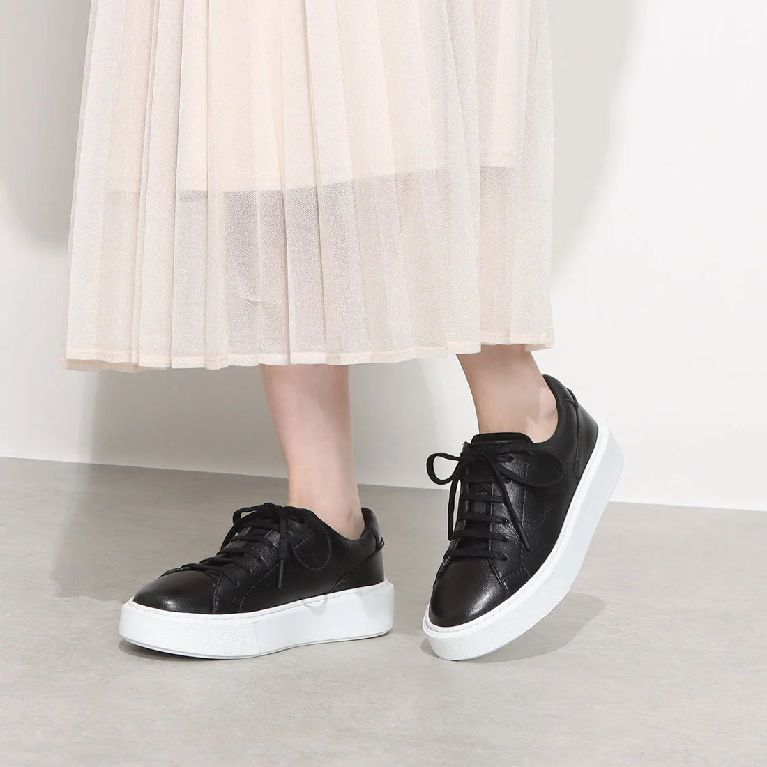 0748 Clarks սպորտային կոշիկ