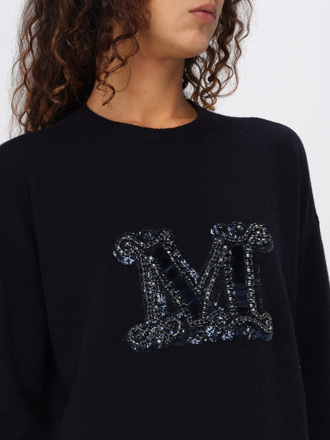 1252 MaxMara երկարաթև բլուզ