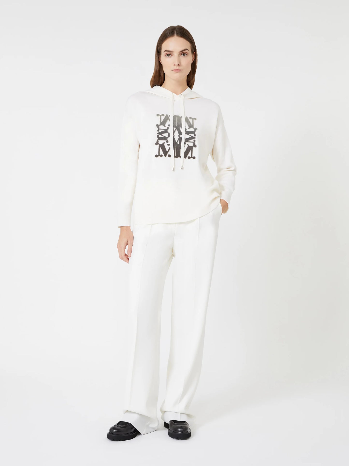 1151 MaxMara սպորտային բլուզ