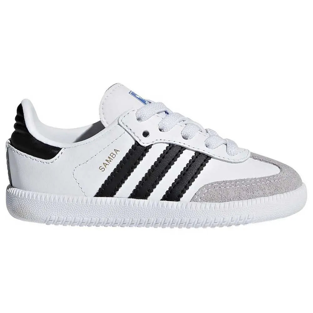 0082 Adidas սպորտային կոշիկ