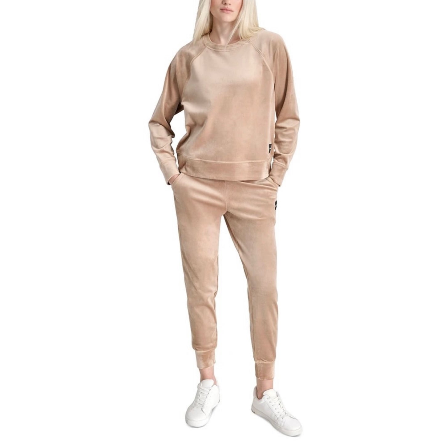 0767 Dkny սպորտային հագուստ