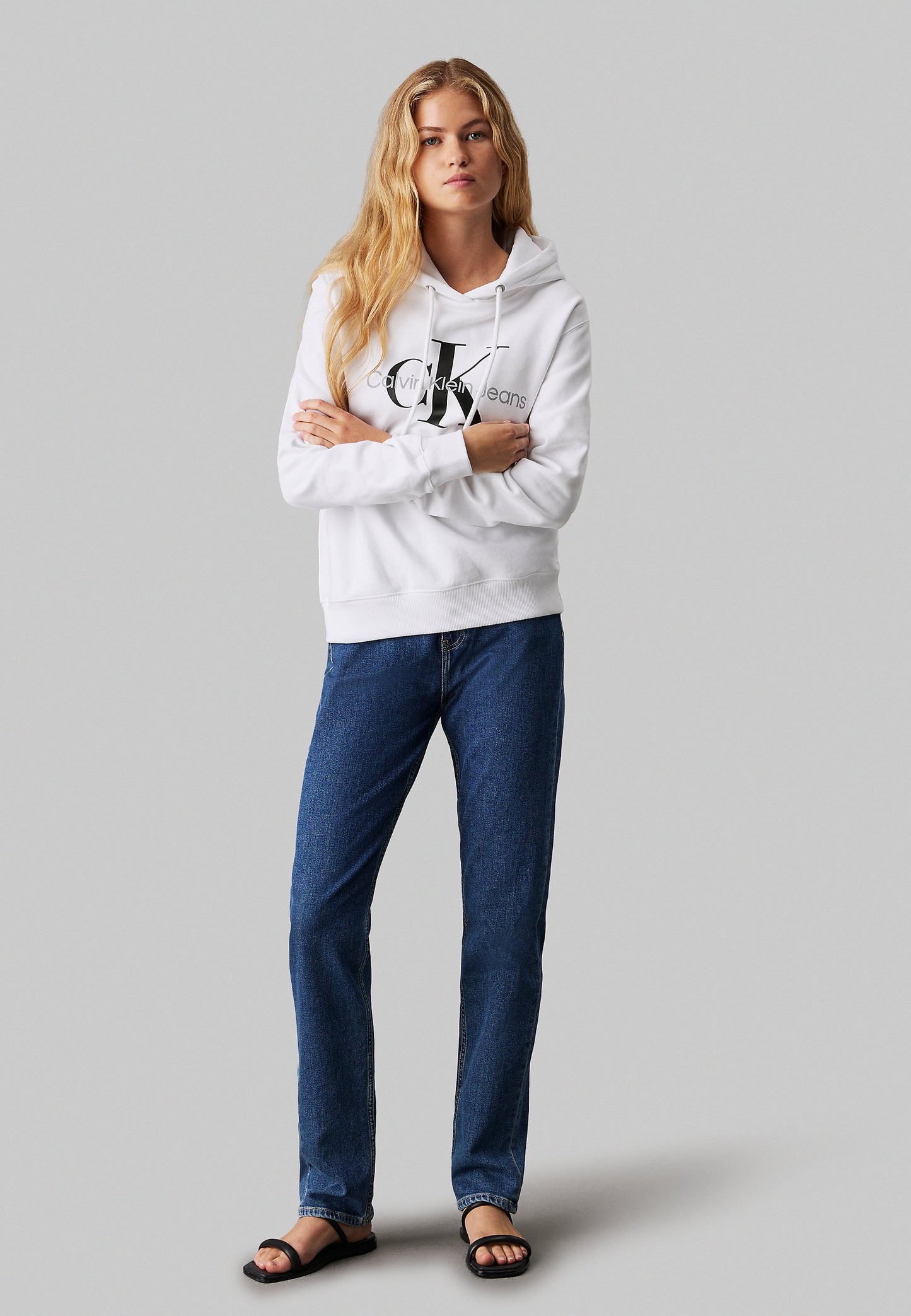 0753 Calvin Klein սպորտային երկարաթև բլուզ