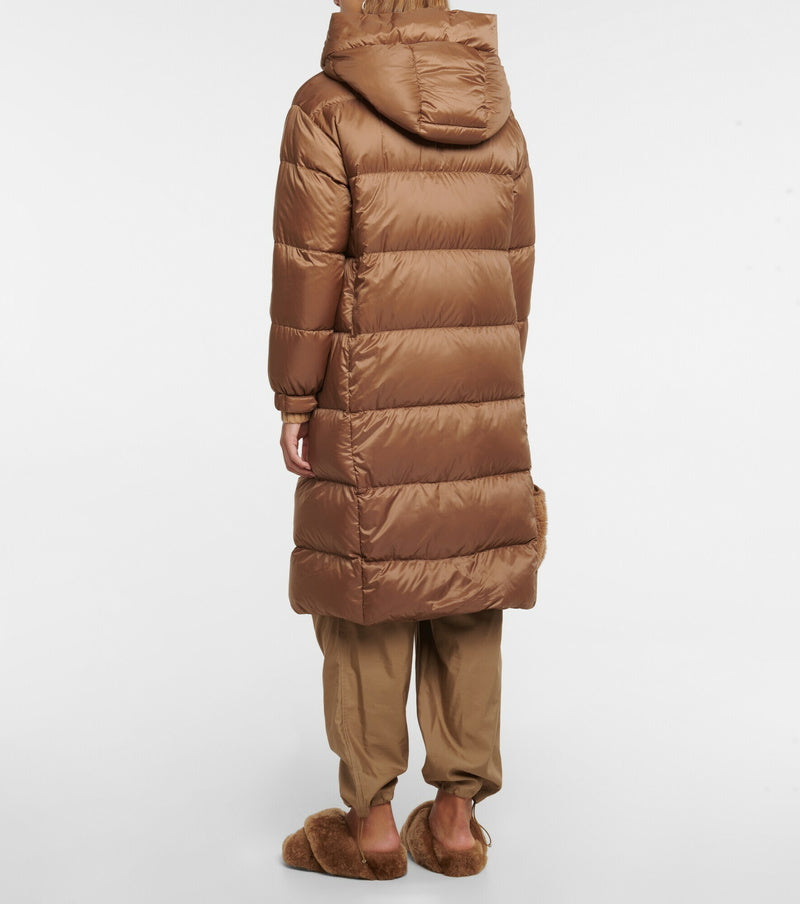 0600 MaxMara ձմեռային վերարկու