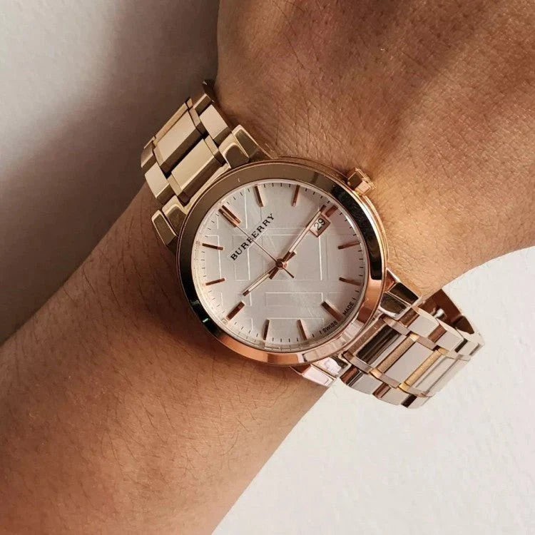 0312 Burberry ժամացույց