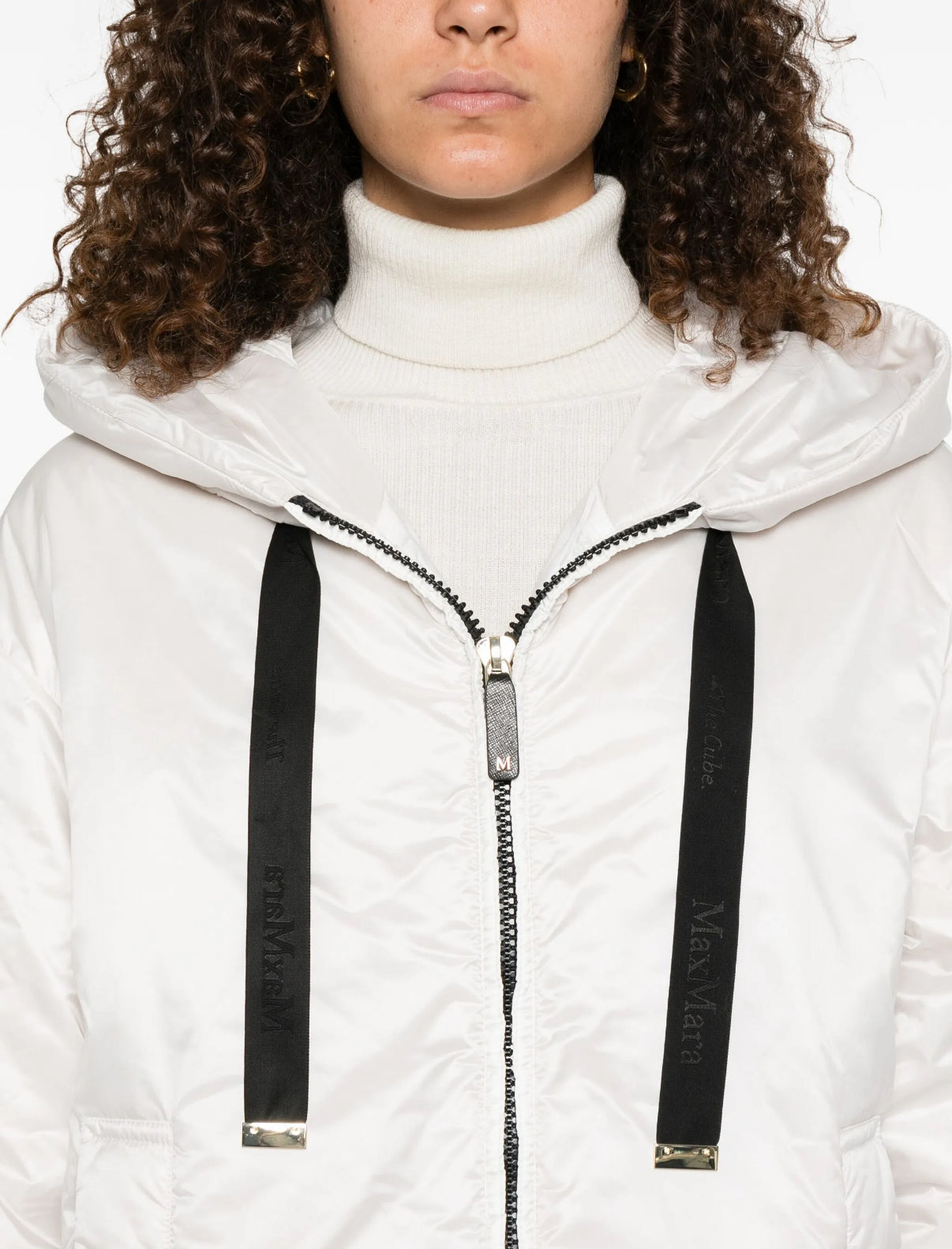 1197 MaxMara աշնանային բաճկոն