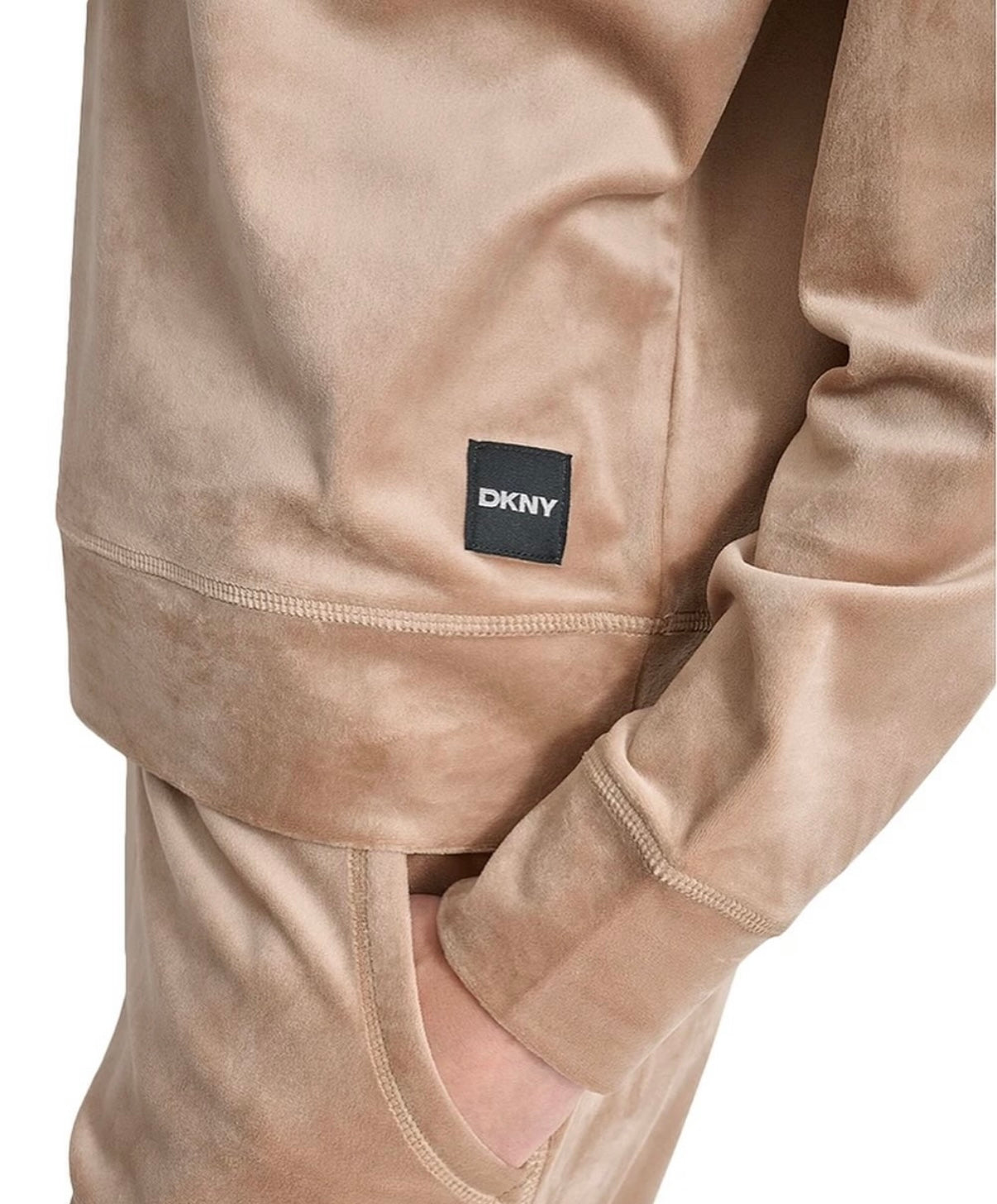 0767 Dkny սպորտային հագուստ