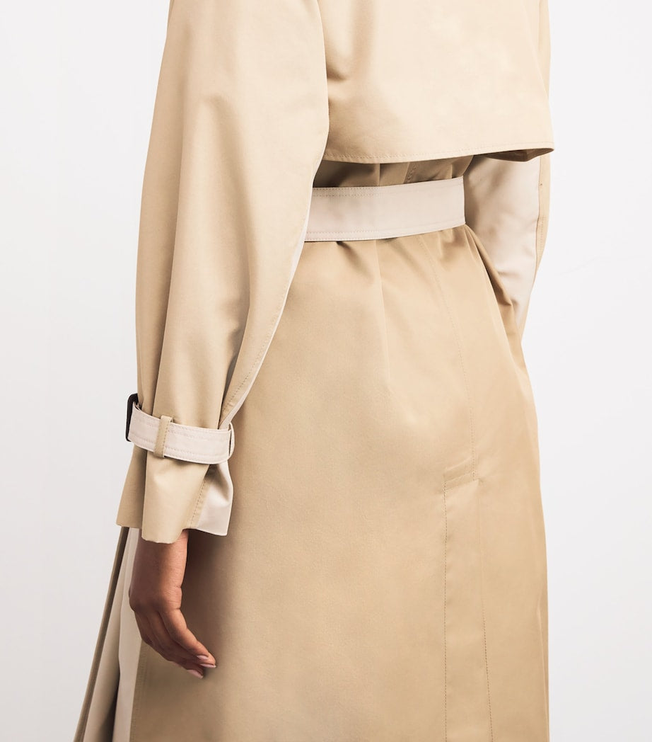 1204 MaxMara անձրևային վերարկու