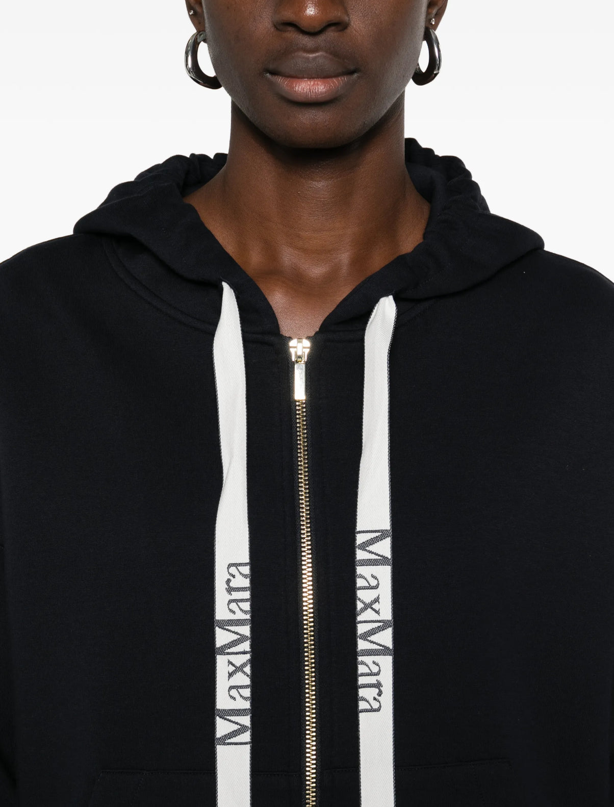 0564 MaxMara սպորտային հագուստ