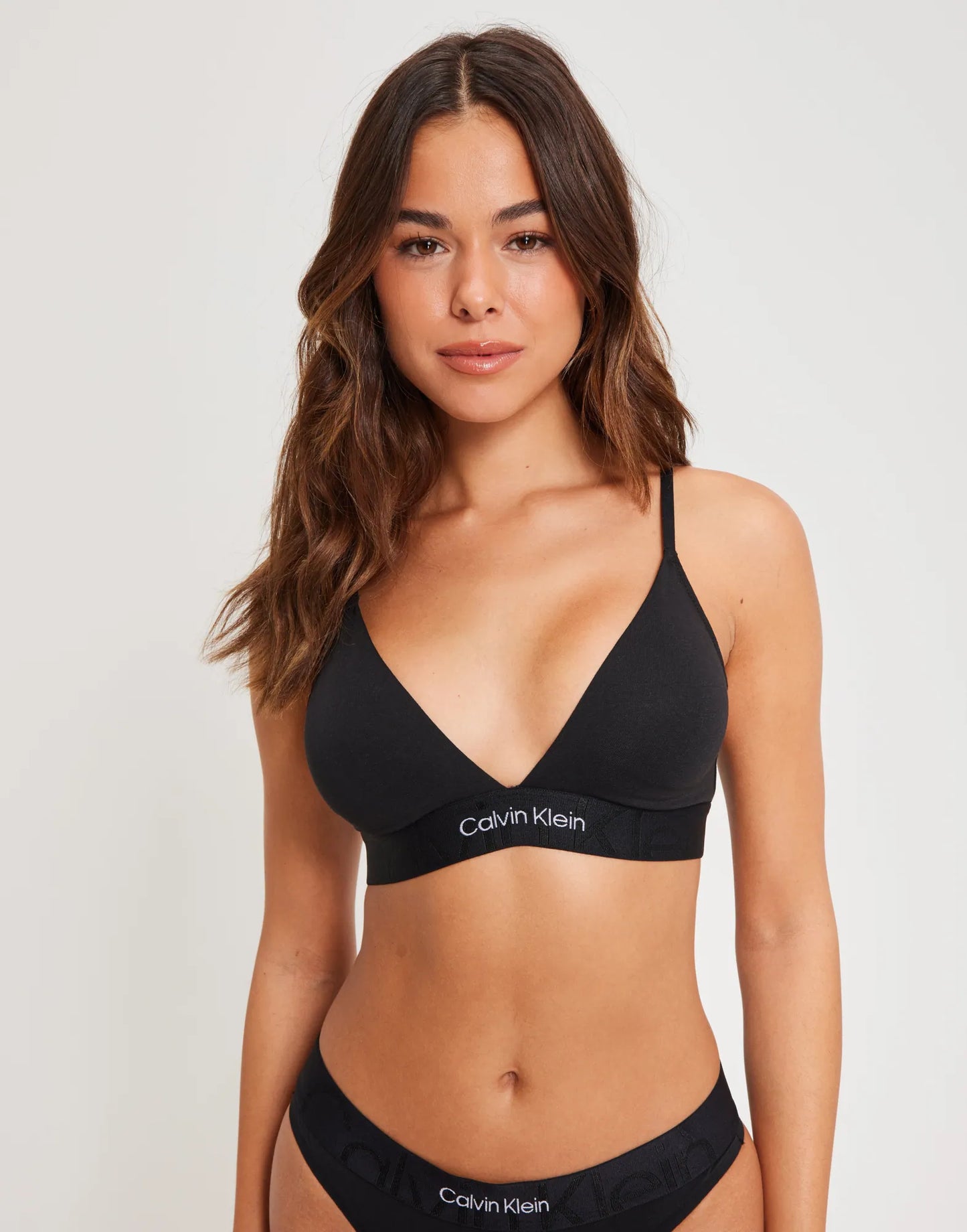0675 Calvin Klein ներքնազգեստ