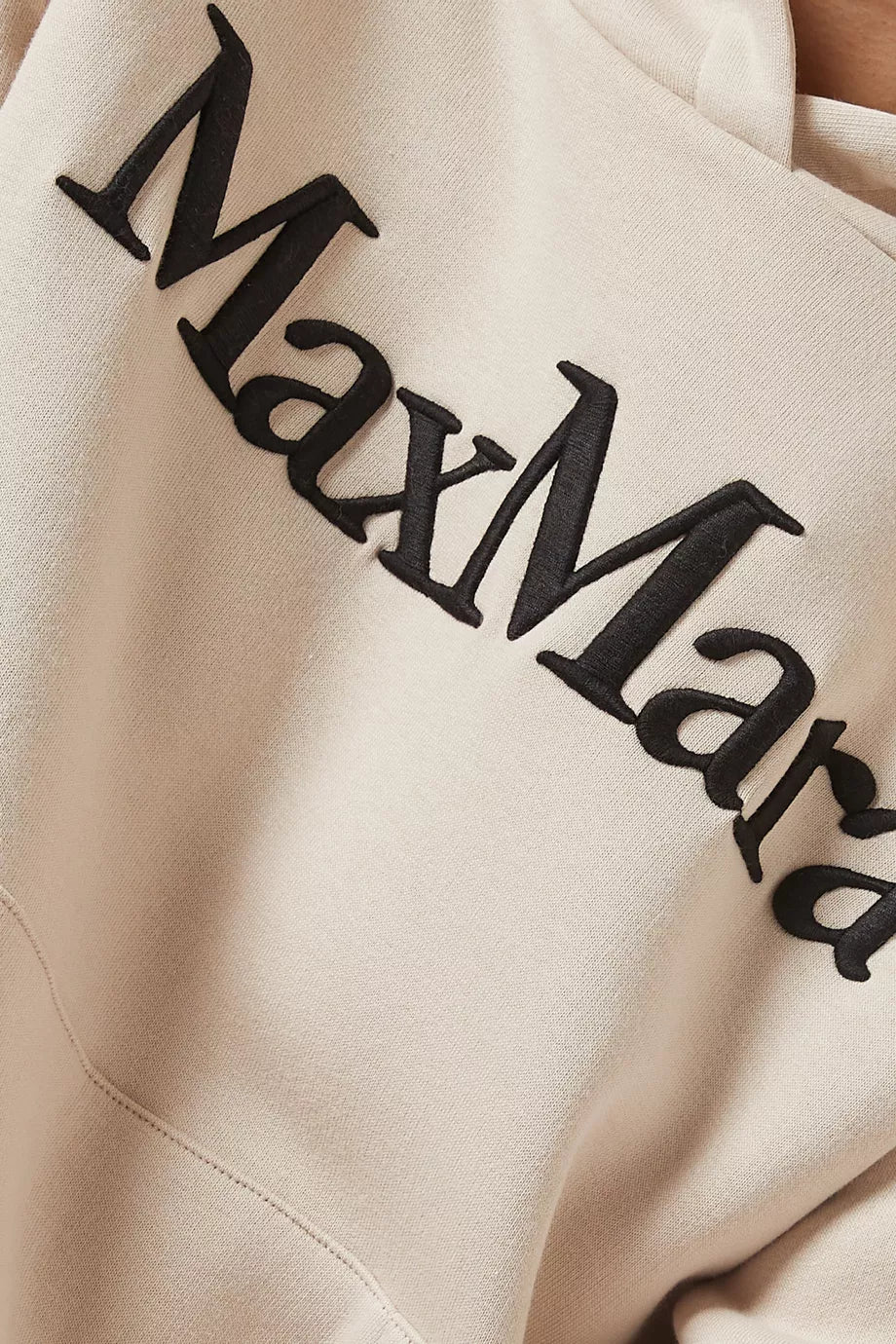 0490 MaxMara երկարաթև սպորտային բլուզ