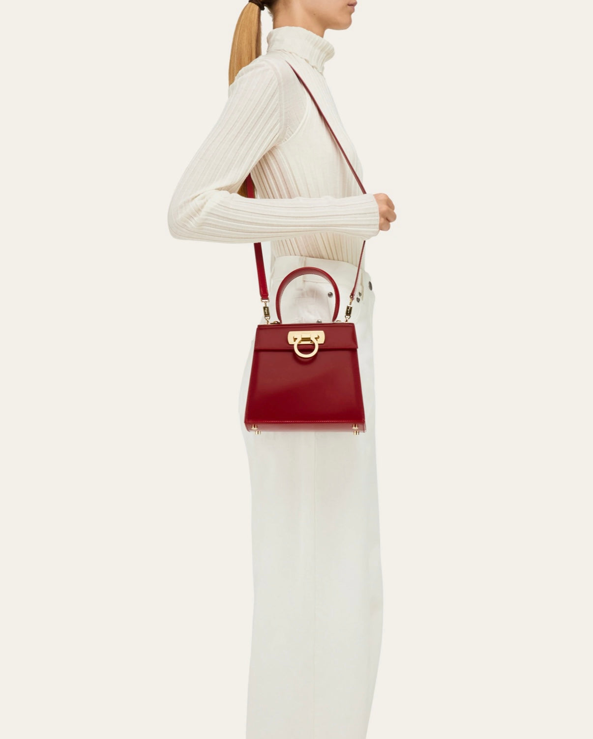 0682 Salvadore Ferragamo պայուսակ