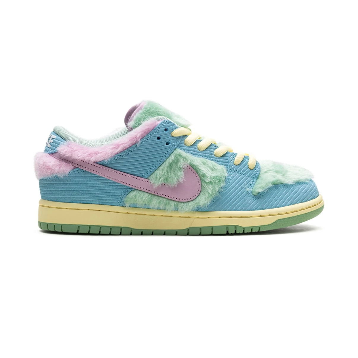 0211 Nike սպորտային կոշիկ