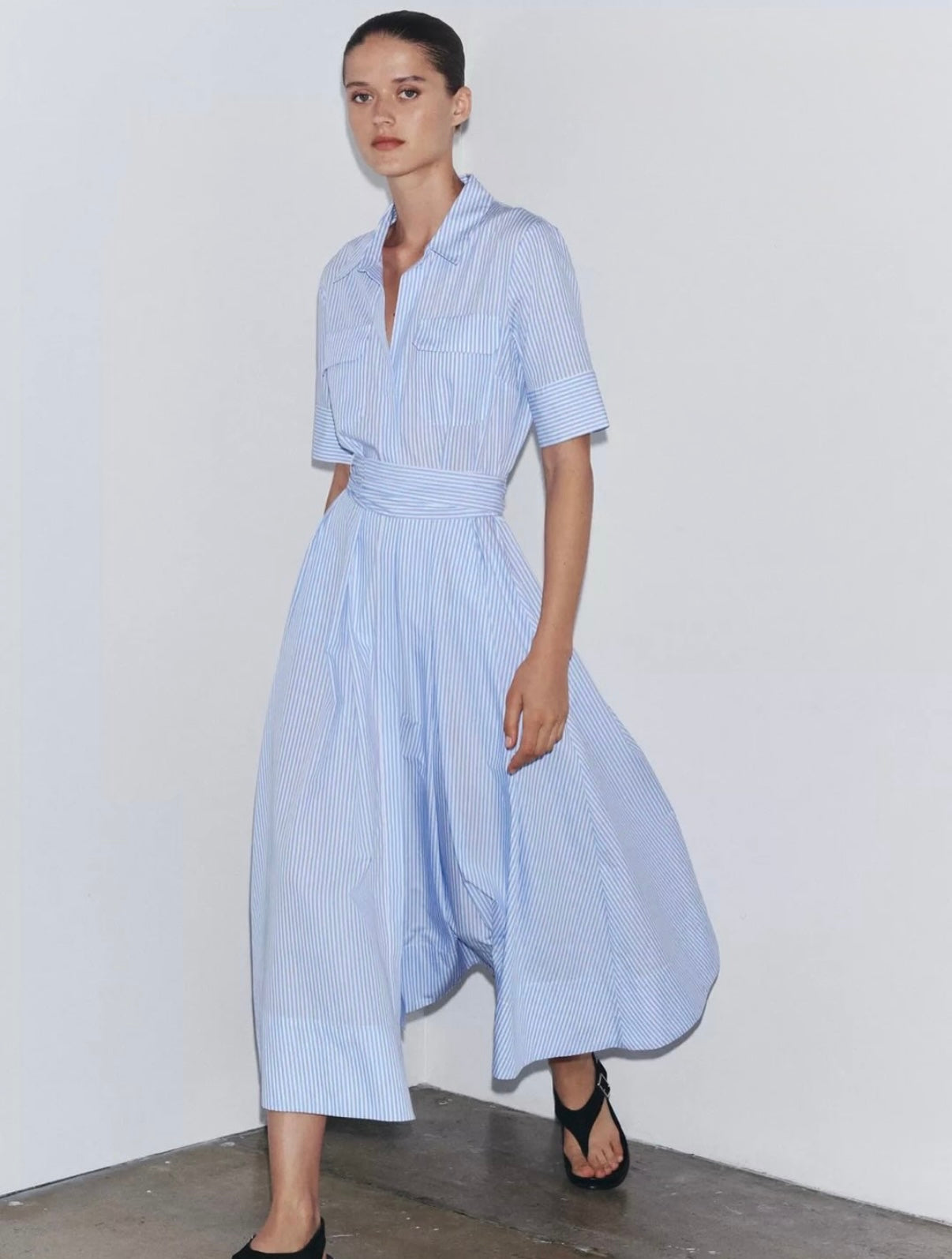 1023 Zara զգեստ