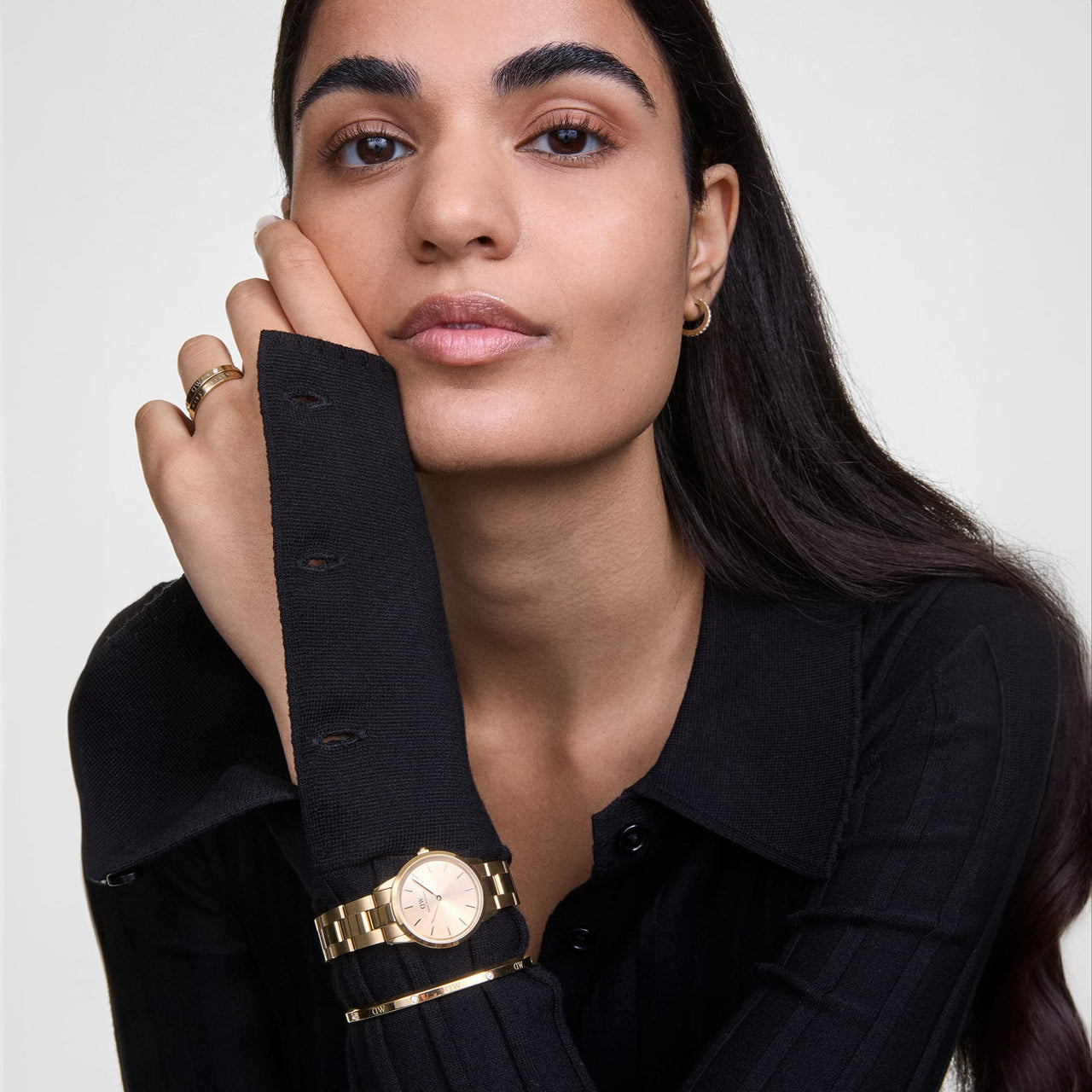0004 Daniel Wellington թևնոց քարով