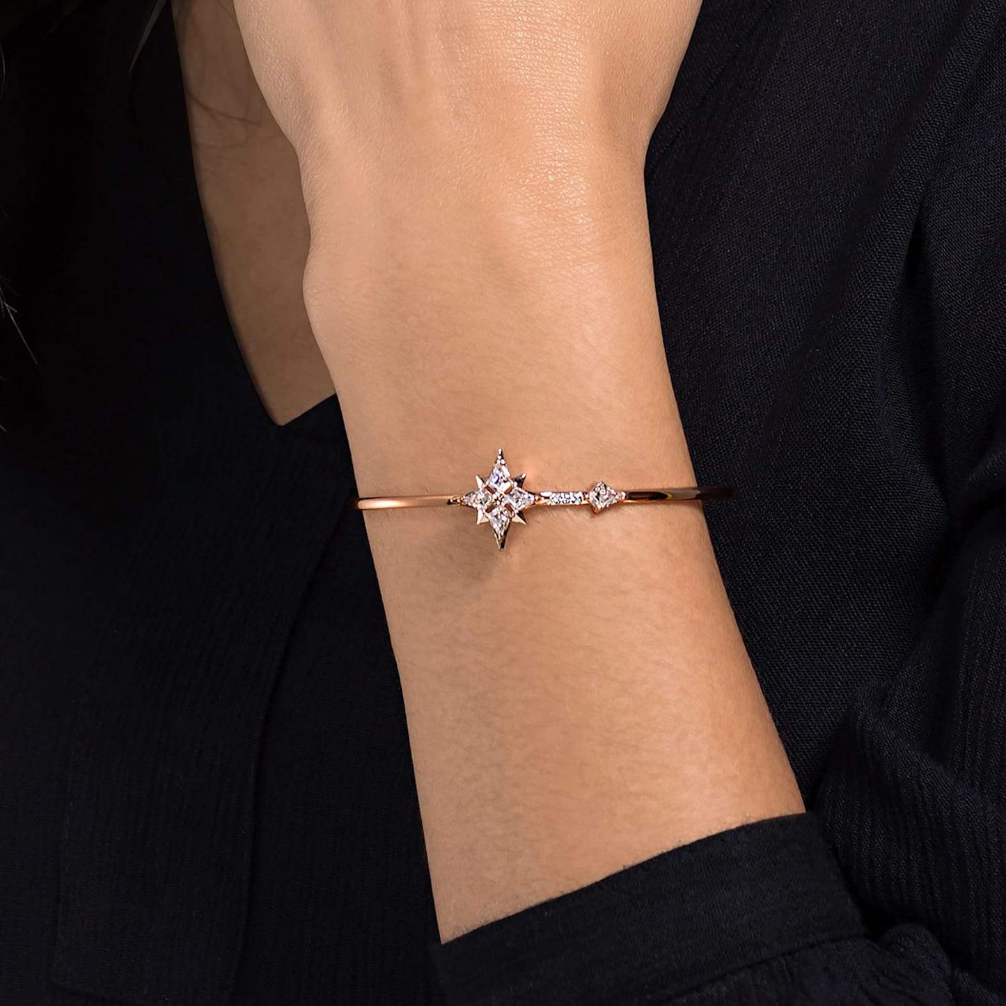 0033 Swarovski թևնոց աստղ