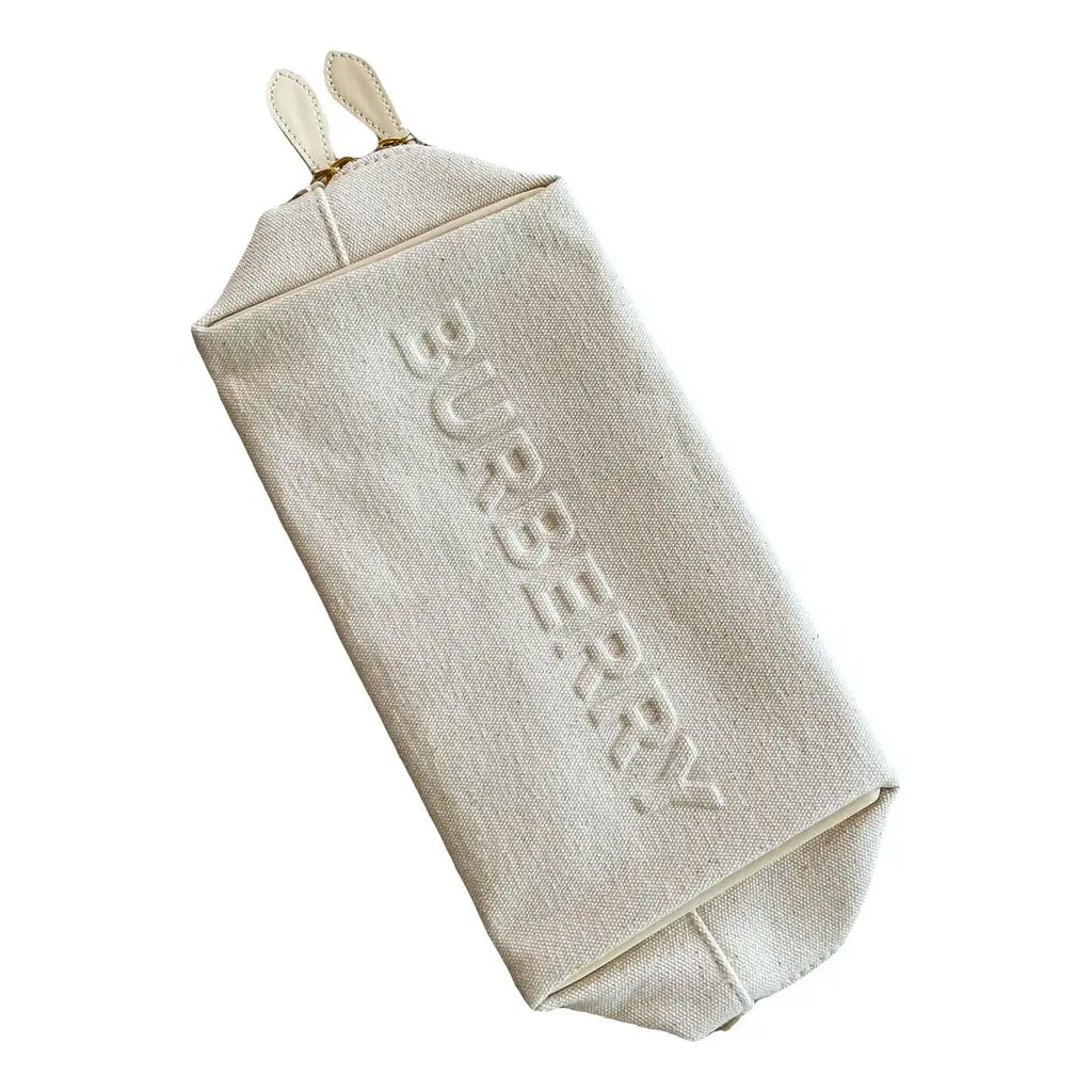 0035 Burberry կասմետիչկա
